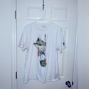 Under armour Men’s Basketball graphic short sleeve tee, XL